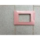 placca rosa 3 posti compatibile vimar plana